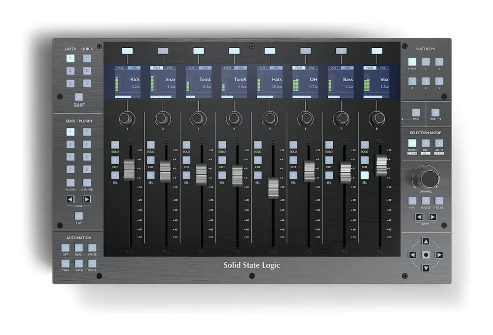 SSL UF8 — คอนโทรลเลอร์ 8 Fader มอเตอร์ พร้อมจอแสดงผลต่อแชนเนล (ภาพจาก Solid State Logic)