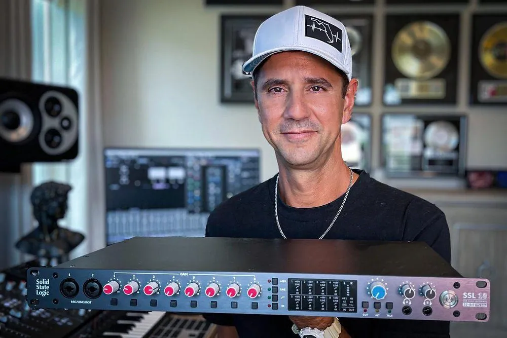 Sal Oliveri เพิ่ม SSL 18 Audio Interface เป็นหัวใจสำคัญของระบบ