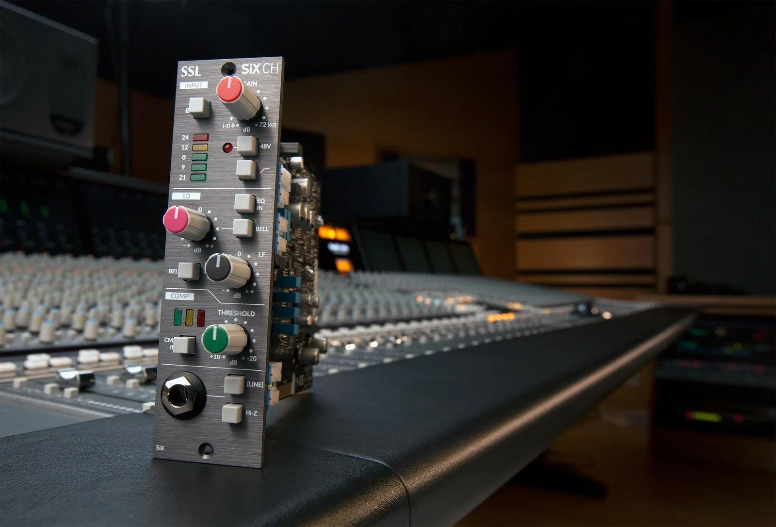 SSL SiX CH Channel Strip – Pre Mic, 2-Band EQ และ Compressor